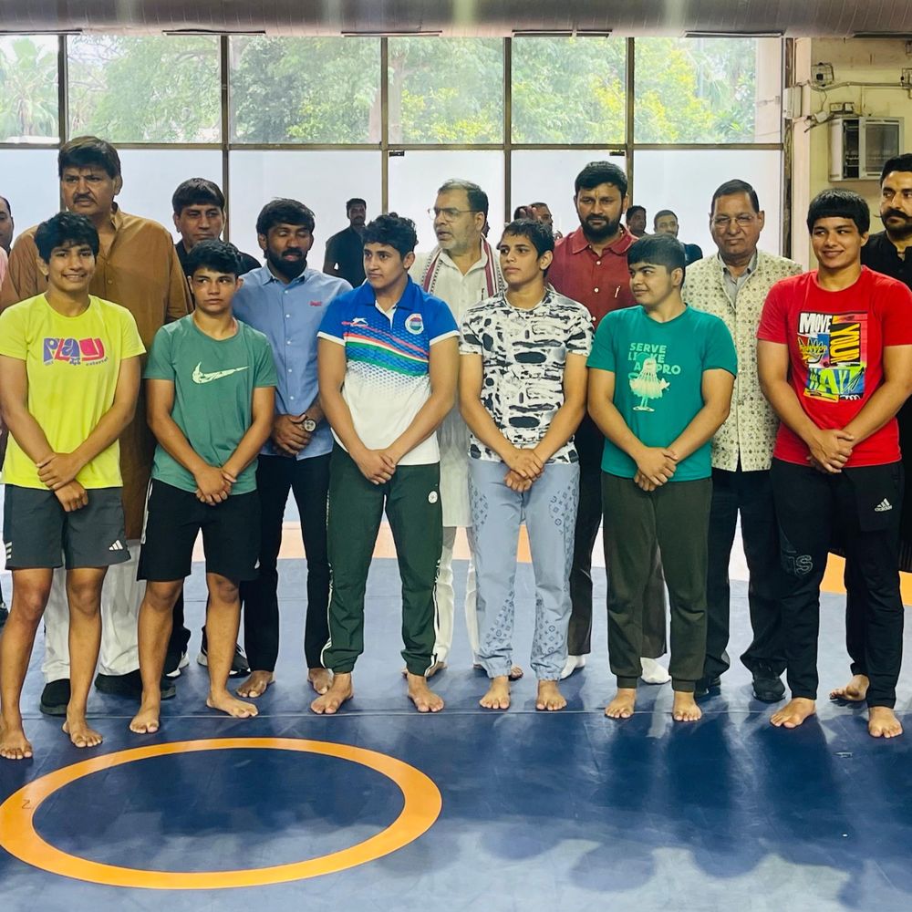 महिला कुश्ती वर्ल्ड चैंपियनशिप के लिए भारतीय टीम घोषित:10 में 7 हरियाणा से, काजल-नेहा को मिला मौका, ट्रायल में 42 पहलवानों ने लिया हिस्सा