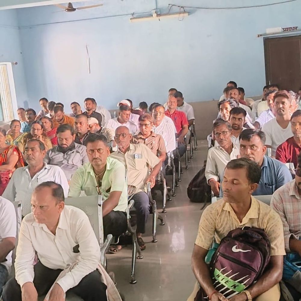 पीरपैंती में शुरू होगा मतदाता सूची पुनरीक्षण कार्यक्रम:एक माह तक चलेगी दावा-आपत्ति प्रक्रिया, बीएलओ को दिया गया प्रशिक्षण