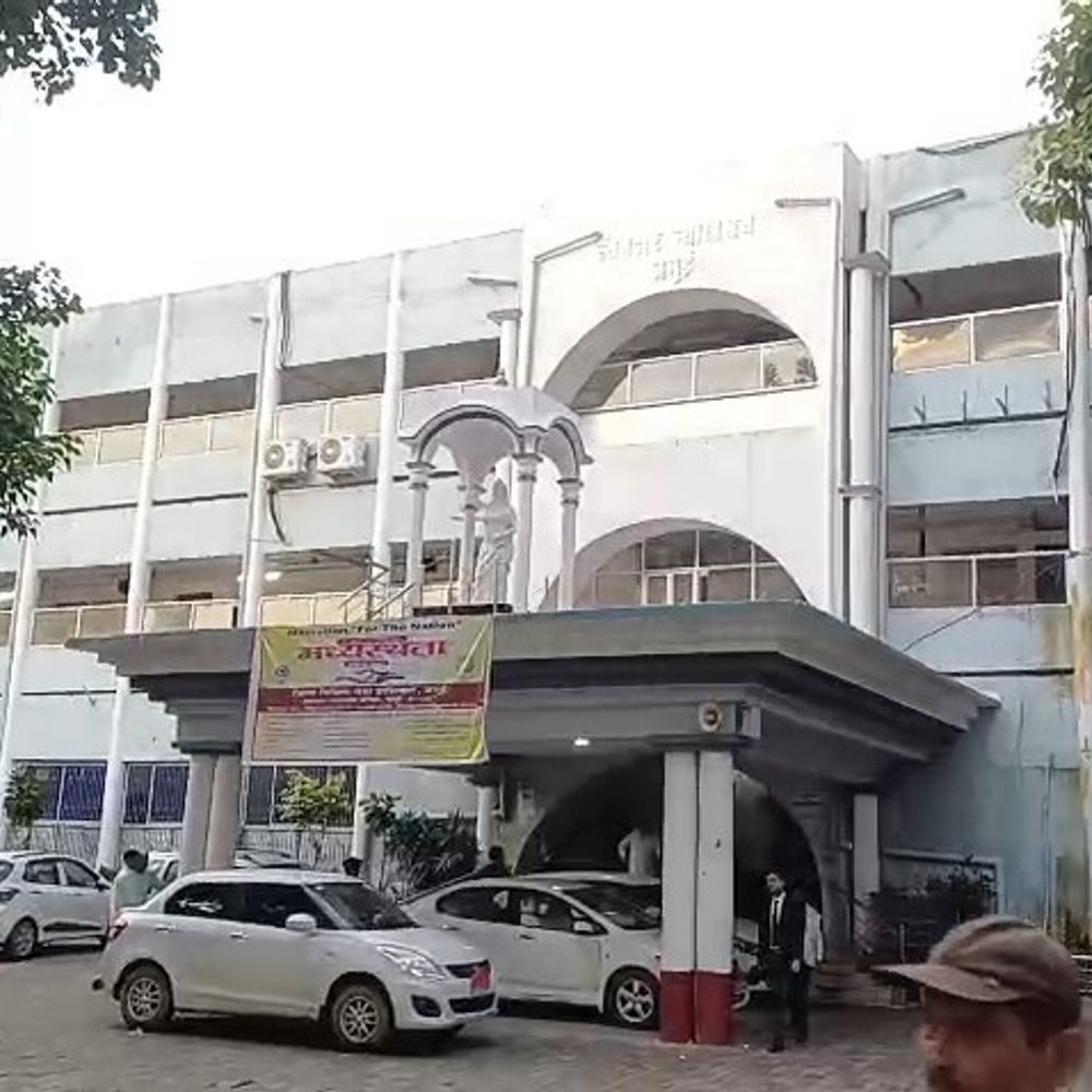 हत्या मामले में तीन को आजीवन कारावास:जमुई में तीनों पर 60-60 हजार रुपए का जुर्माना भी लगाया, 8 साल बाद आया फैसला