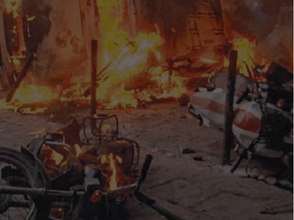 मालेगांव ब्लास्ट- आरोपियों के बरी होने की 5 वजह:बाइक नंबर बोगस निकला, चेसिस नंबर मिटा दिए गए; एनआईए पता नहीं लगा पाई बम कहां बना