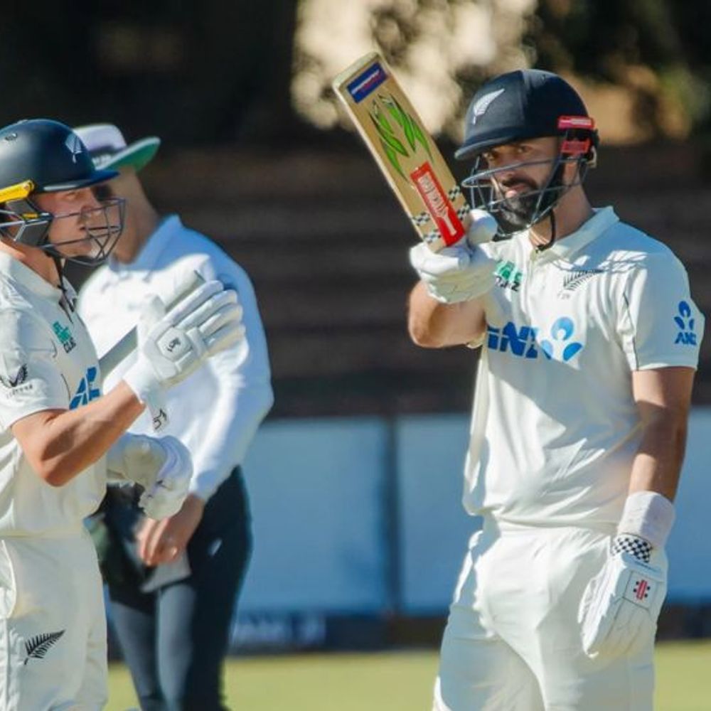 बुलवायो टेस्ट में न्यूजीलैंड 307 पर ऑलआउट:दूसरी पारी में जिम्बाब्वे 31/2, टीम अब भी 127 रन पीछे; कॉन्वे-मिचेल की फिफ्टी