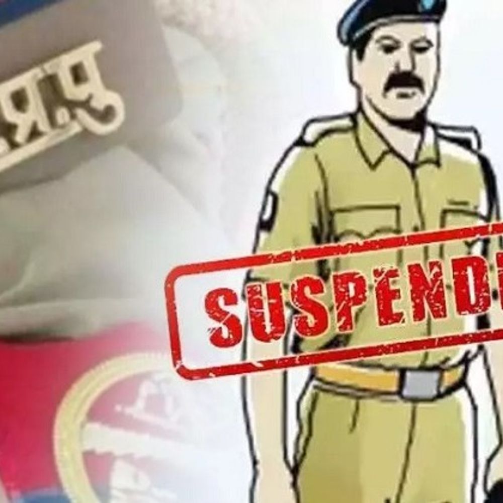 आगरा में बालूगंज पुलिस चौकी सस्पेंड:चौकी इंचार्ज समेत 8 पुलिसकर्मियों पर गिरी गाज