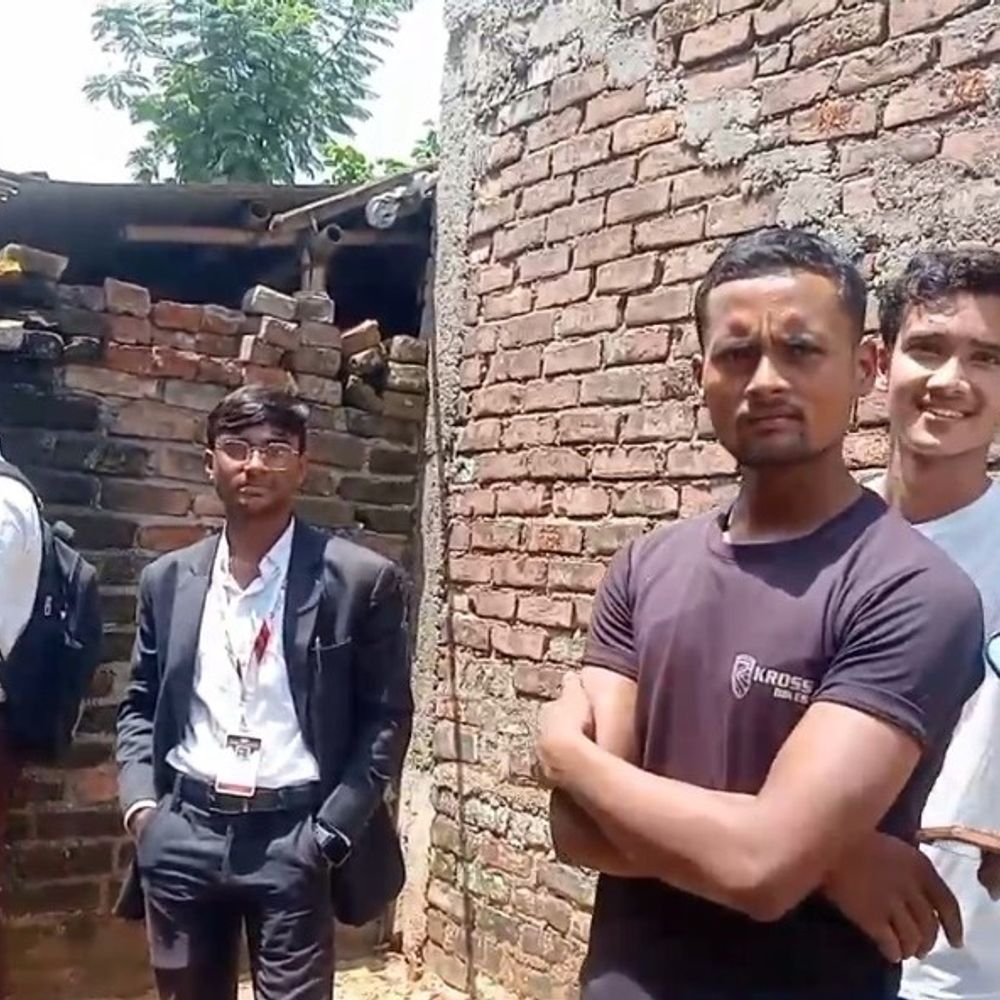 नौकरी का झांसा देकर ठगी करने वाले 2 धराए:19 हजार देने के बाद भी युवाओं को नहीं मिली जॉब, ठगों को पुलिस को सौंपा