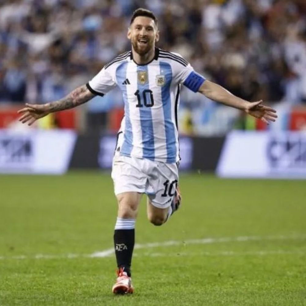 मेसी दिसंबर में भारत दौरे पर आएंगे:14 दिसंबर को मुंबई में एक इवेंट में शामिल होंगे, तीन शहरों का दौरा करेंगे