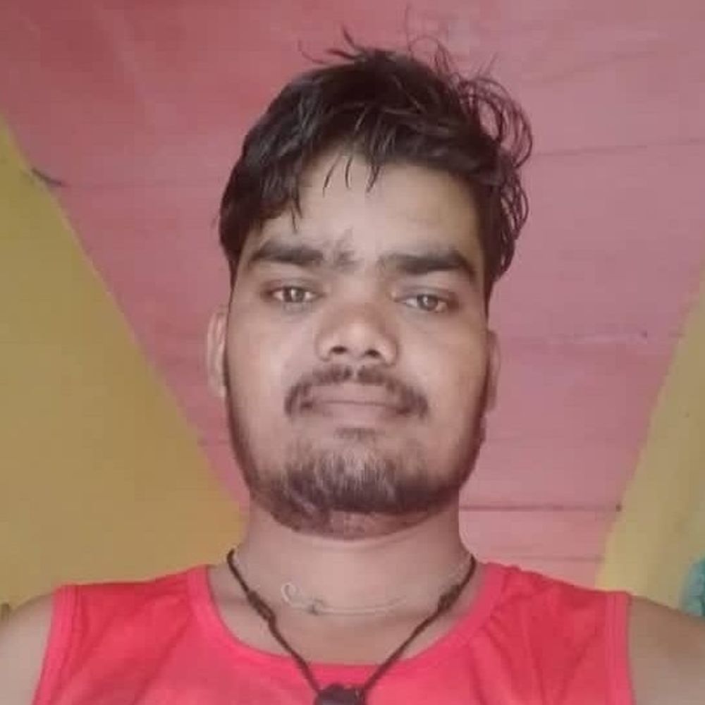 शराब के नशे में युवक ने की आत्महत्या:ललितपुर में फंदे से लटका मिला शव, मां ने दो बार रोका था