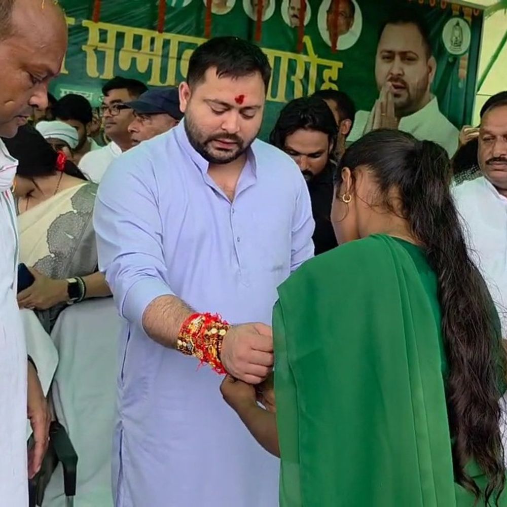 जनता का कर्ज सूद समेत चुकाऊंगा-तेजस्वी यादव:गोपालगंज में कहा-महंगाई के कारण गरीब के थाली से दाल और सब्ज़ी गायब हो गए