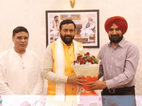 रणजीत गिल के घर विजिलेंस रेड पर पंजाब में सियासत:अकाली दल बोला-बिक्रम की हिस्सेदारी ट्रंप की कंपनियों में भी, एक टीम अमेरिका भेज दो