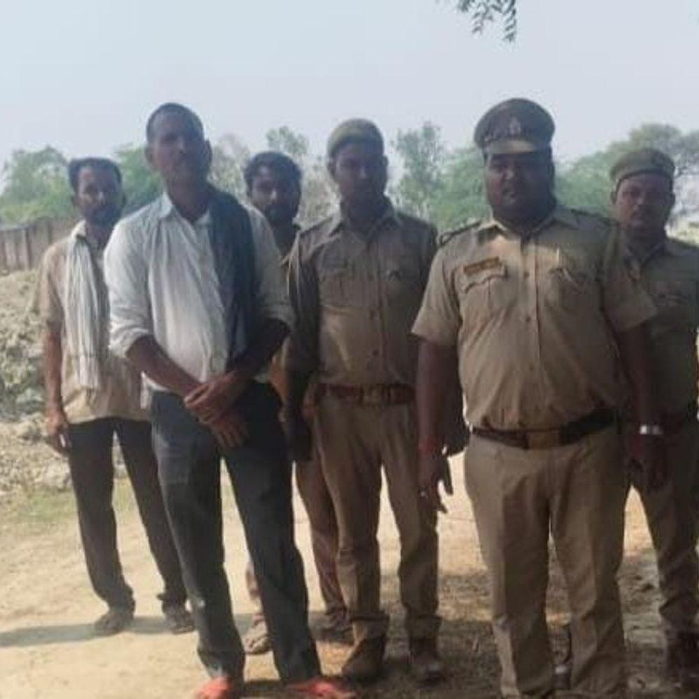 मासूम को घर से उठा ले गया जंगली जानवर:खेत में मिली 8 माह की बच्ची की हड्डियां और शरीर के अंश