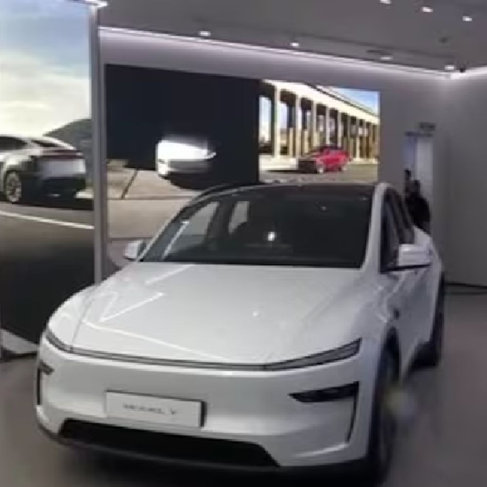 टेस्ला की इलेक्ट्रिक कारें अब दिल्ली से भी खरीद सकेंगे:कंपनी का दूसरा शोरूम 11 अगस्त को एयरोसिटी के वर्ल्डमार्क कॉम्प्लेक्स में खुलेगा