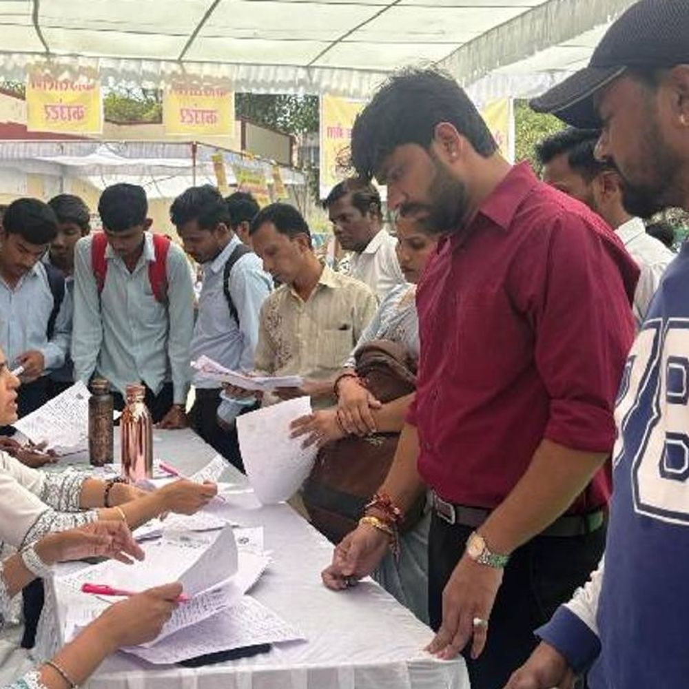 गयाजी में 7 अगस्त को एक दिवसीय जॉब कैंप:SFO के 30 पदों पर भर्ती की जाएगी, 12,500 रुपए तक मिलेगी सैलरी; टीए, इंसेंटिव की भी सुविधा