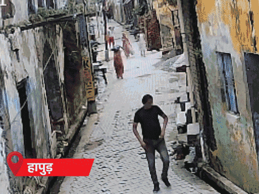 यूपी के 31 जिलों में बारिश का अलर्ट:काशी में पीपा पुल बहा, झांसी में डैम में डूबे 2 युवक