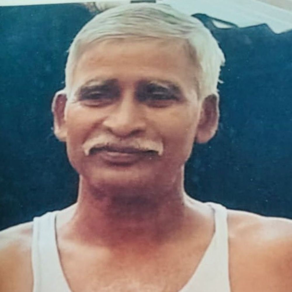 भोजपुर में गंगा में डूबने से खटाल संचालक की मौत:घर से सुबह घूमने निकले थे, तीन दिन बाद बरामद हुआ शव