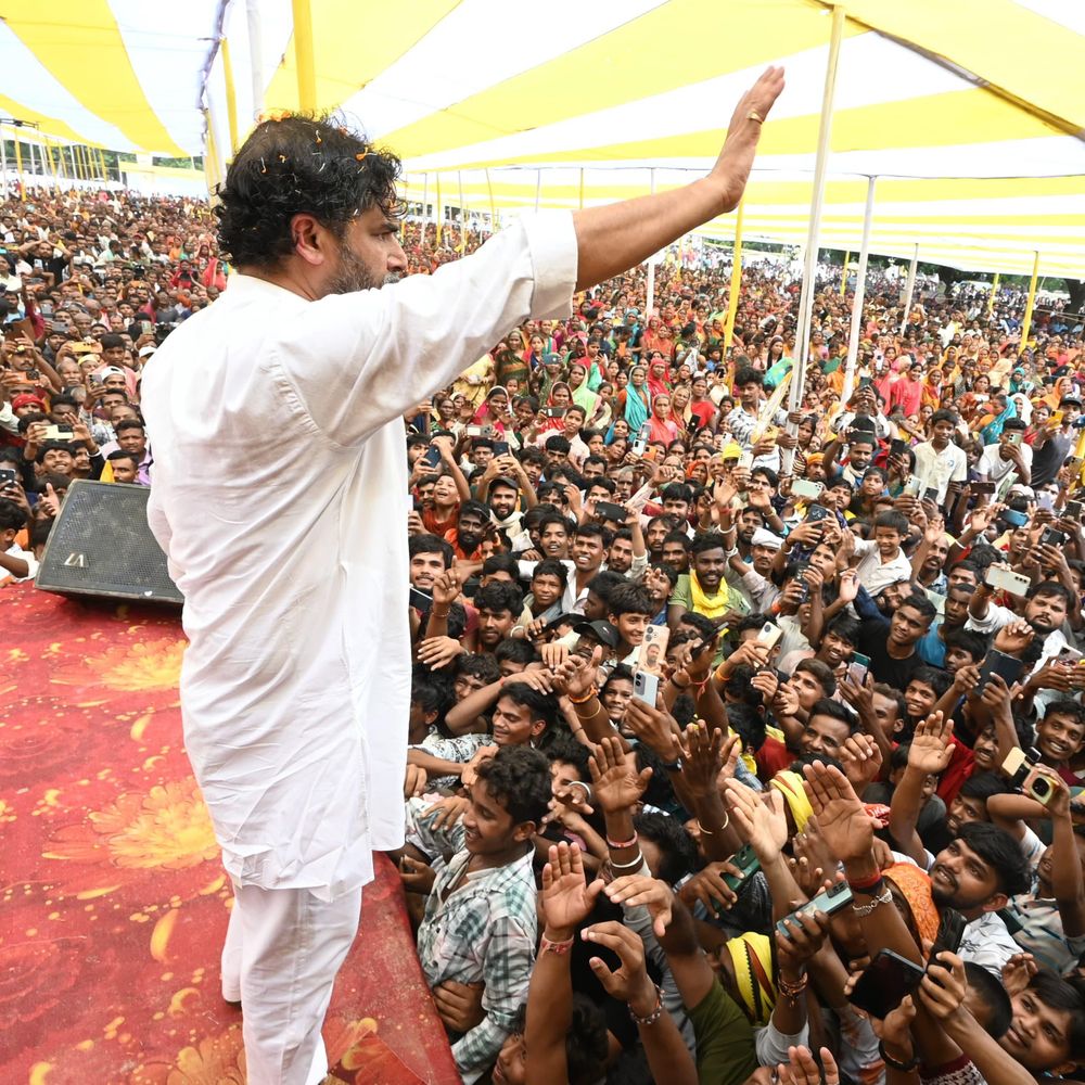 बच्चों के लिए वोट नहीं दिया, इसलिए पलायन कर रहें:बेगूसराय में जुन सुराज की सभा, कहा- मोदी की फैक्ट्री में युवाओं को करनी पड़ रही नौकरी
