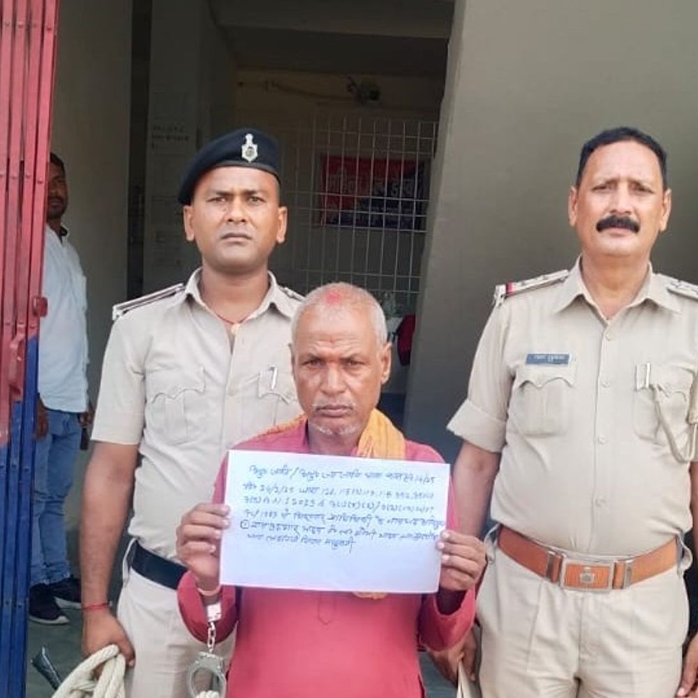 मधुबनी में एससी-एसटी मामलों में एक्शन:इज़रा और झलौन गांव में पुलिस ने मारा रेड, मारपीट के तीन आरोपी गिरफ्तार