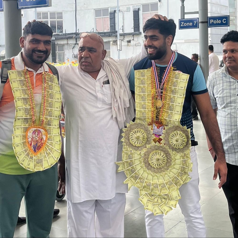 थाईलैंड रेसलिंग चैंपियनशिप में सोनीपत के साहिल ने जीता गोल्ड:प्रवीण को सिल्वर; 100 से ज्यादा दंगल खेल चुका साहिल, जॉइंट इंजरी के बावजूद चमका