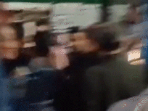 शिमला में 2 समुदाय के लोगों में तनाव:मस्जिद का डंगा ढहने से विवाद; पड़ोसी के मकान में गिरा मलबा, महिला को धक्का देने के आरोप