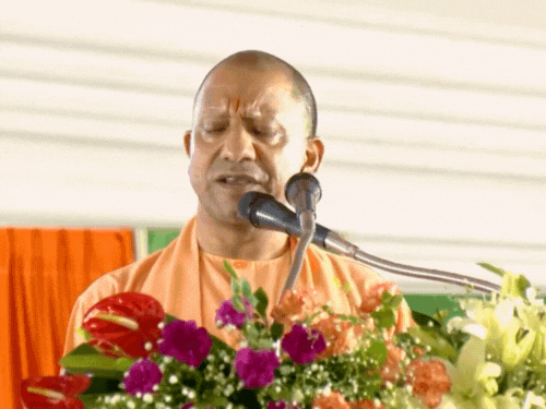CM बोले- भर्ती में जो पैसा लेगा,वो जेल में सड़ेगा:2017 के पहले भर्ती निकलती थी तो कौरव दल वसूली के लिए निकल पड़ता था..