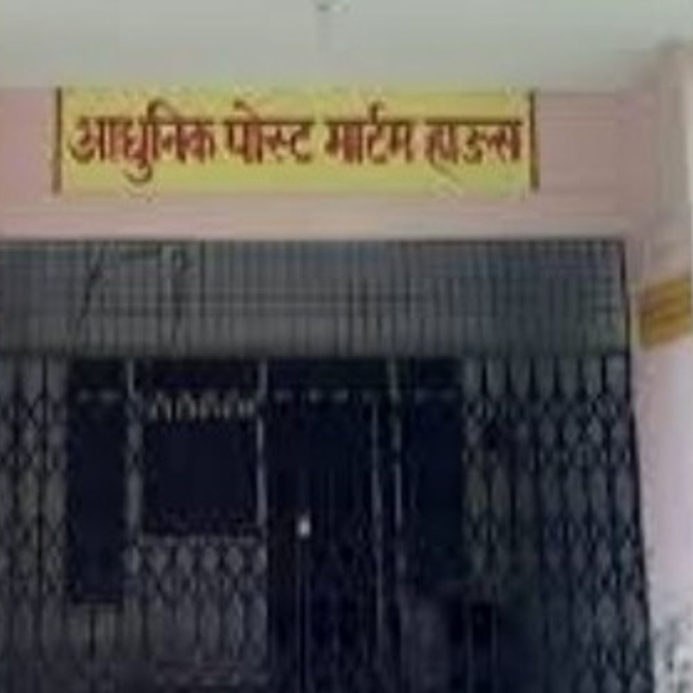 आजमगढ़ में ट्रक की टक्कर से महिला की मौत:बेटे के साथ मायके जा रही थी महिला, अग्निवीर बेटे का चल रहा इलाज