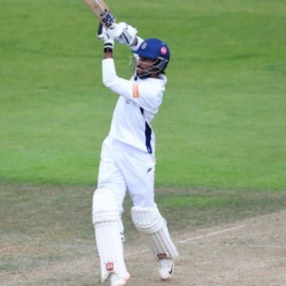 काउंटी क्रिकेट के वनडे में तिलक वर्मा का अर्धशतक:वीदरली का शतक, हैम्पशायर ने एसेक्स को 5 विकेट से हराया