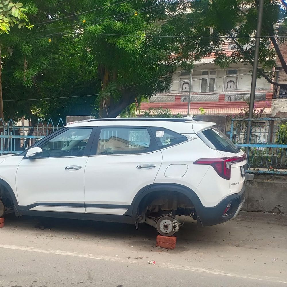 सीसीटीवी में चोर कैद, फिर भी कोई गिरफ्तारी नहीं; 17 दिन में पांच बड़ी वारदातें, चौकी के पास भी हाथ साफ