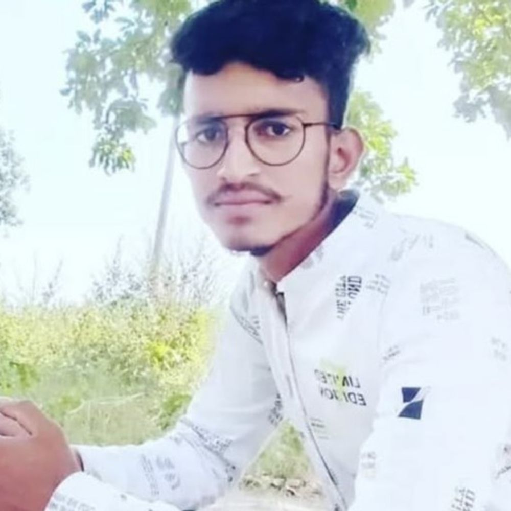 बाढ़ के पानी में डूबने से युवक की मौत:भोजपुर में दोस्तों के साथ घूमने गया था, तीसरे दिन मिला शव