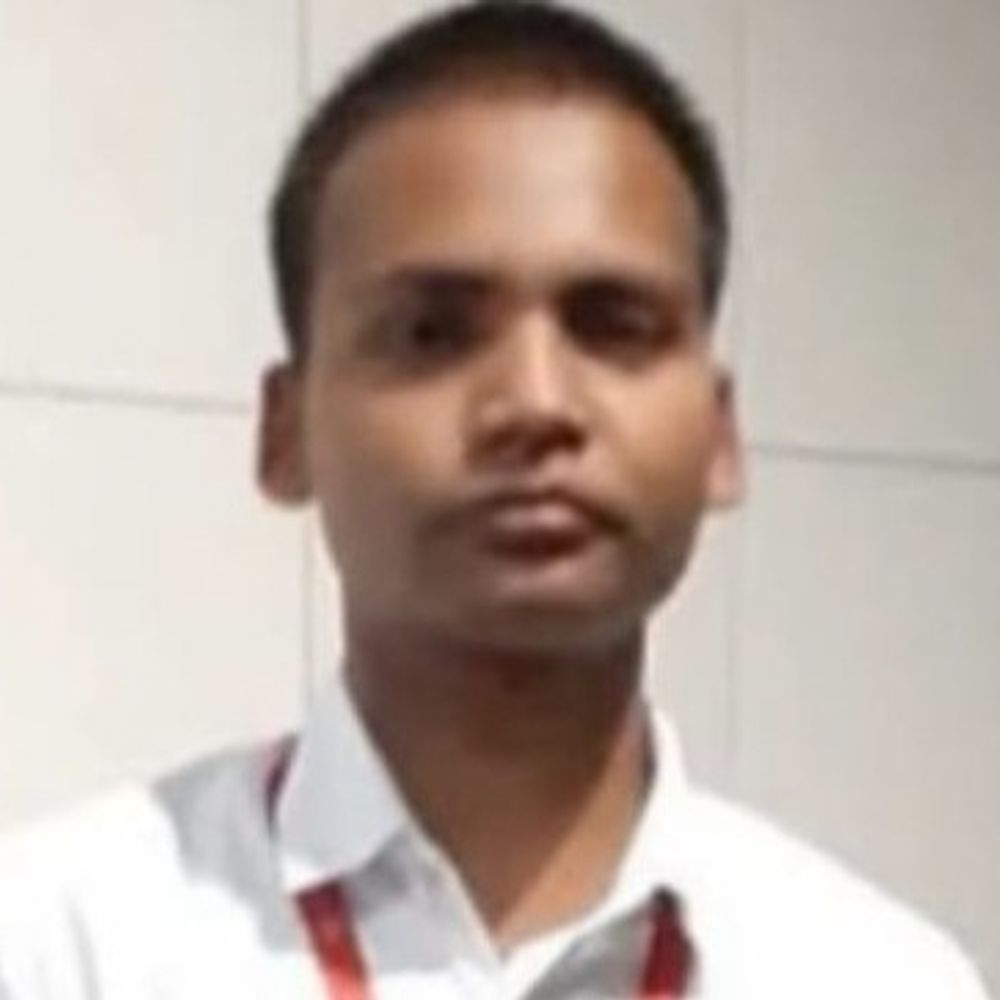 बेगूसराय में सड़क हादसे में छात्र की मौत:दूसरे की हालत गंभीर, एग्जाम देने पटना गया था; लौटते समय अज्ञात वाहन ने मारी टक्कर