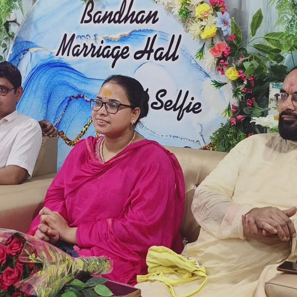 बेतिया में श्रीमद् भागवत कथा 10 से 16 अगस्त तक:वृंदावन की दीदी राधा किशोरी जी देंगी प्रवचन, कालीबाग के बंधन मैरेज हॉल में आयोजन