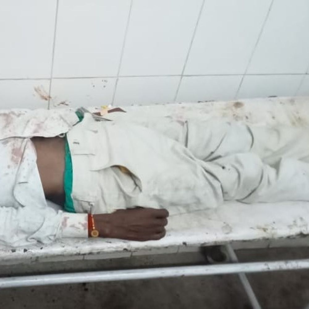 सीतापुर में सड़क हादसे में अधेड़ की मौत:सिधौली में गैस सिलेंडर लदे ट्रक ने रौंदा, मौके पर गई जान