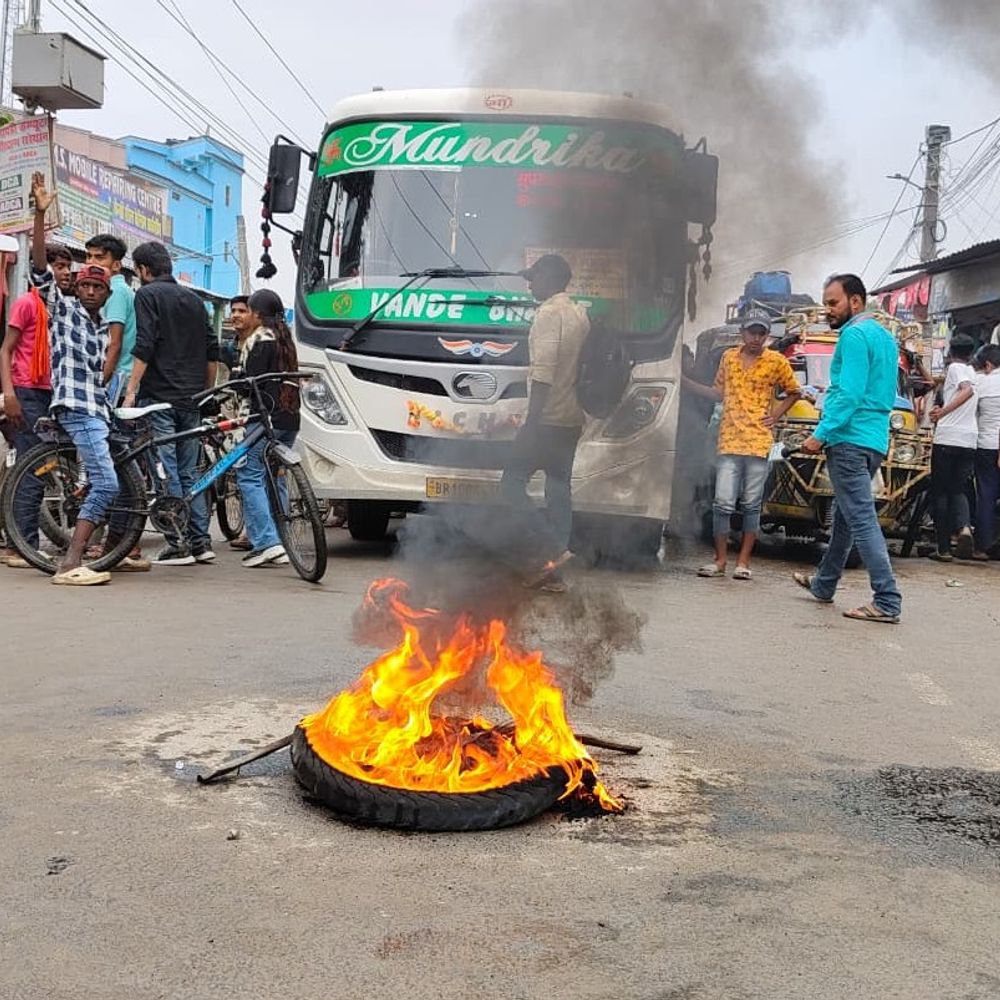 सहरसा में पोखर में डूबने से दो बच्चों की मौत:8 और 9 साल के दो बच्चे नहाते समय डूबे, परिजनों ने किया सड़क जाम