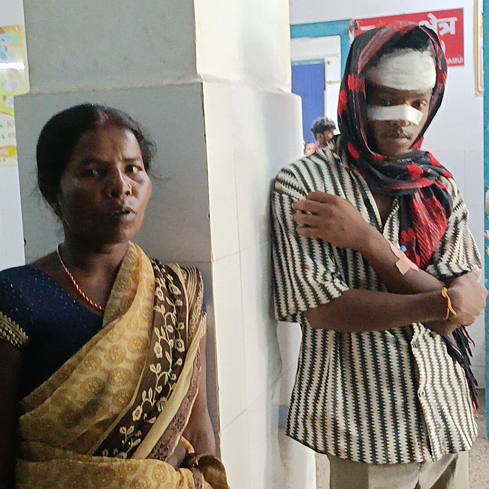 चापाकल पर पेशाब का विरोध करना पड़ा महंगा:जमुई में महिला और बेटे की पिटाई, दोनों अस्पताल में भर्ती; FIR दर्ज