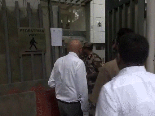 ED ने पूर्व क्रिकेटर सुरेश रैना से पूछताछ की:एजेंसी ने एक दिन पहले भेजा था नोटिस, सट्‌टेबाजी एप के प्रचार का मामला