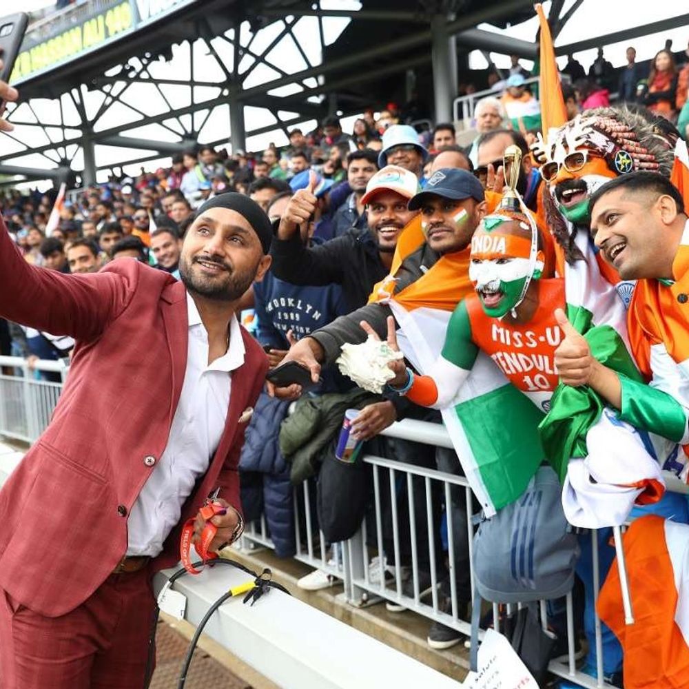 हरभजन बोले- भारत एशिया कप में पाकिस्तान से न खेले:देश पहले, क्रिकेट बाद में; खून और पानी एक साथ नहीं बह सकते