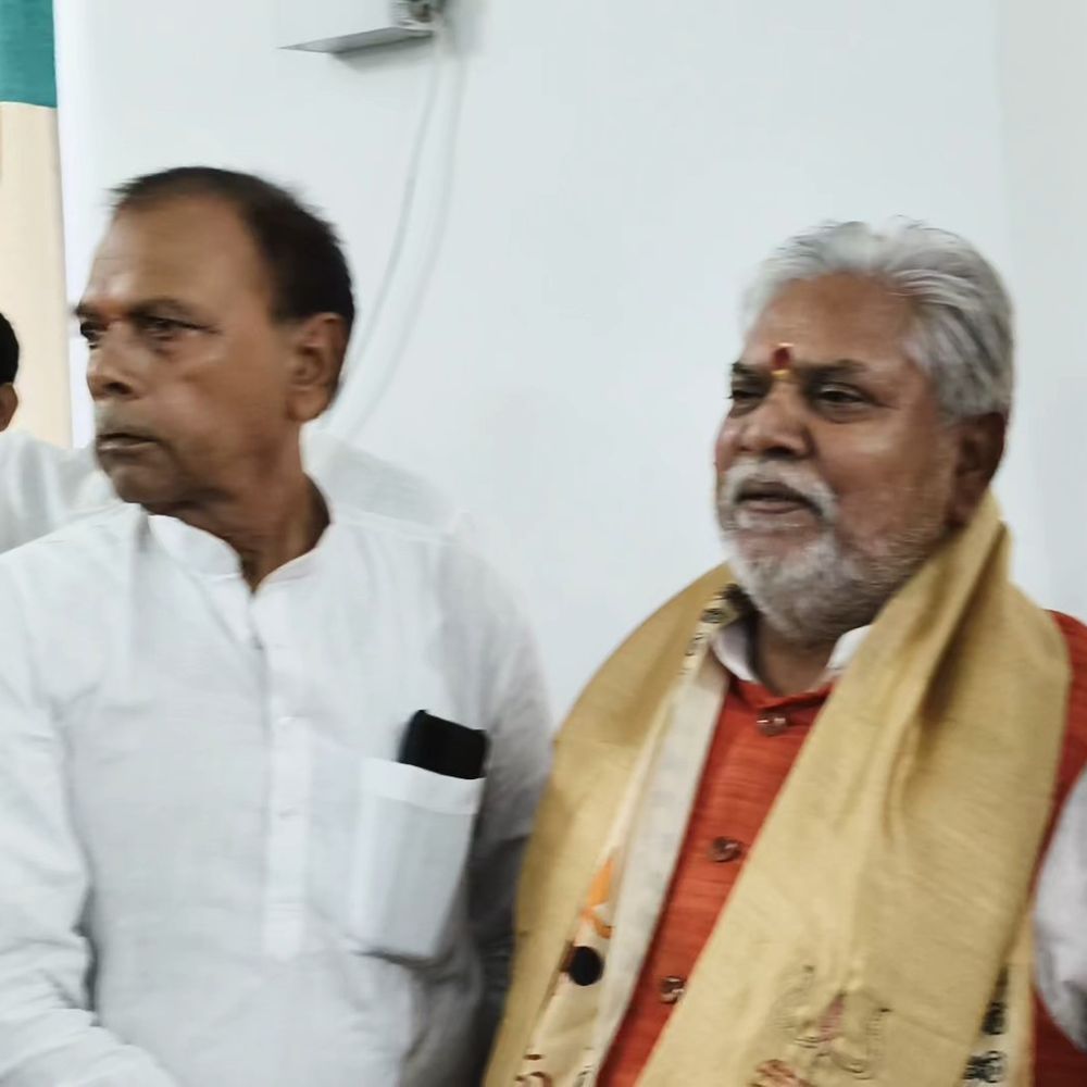'गिरिराज सिंह राष्ट्रभक्त, सनातन धर्म के लिए कर रहे काम':कैमूर में सहकारिता मंत्री प्रेम कुमार ने RJD सांसद सुधाकर सिंह पर साधा निशाना