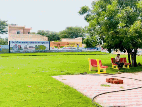 हरियाणा के 4 गांव, जिनके सरपंच दिल्ली में हुए सम्मानित:शहरों से अच्छे पार्क, डे-नाइट क्रिकेट स्टेडियम; कनाडाई डेलीगेशन भी हैरान हुआ