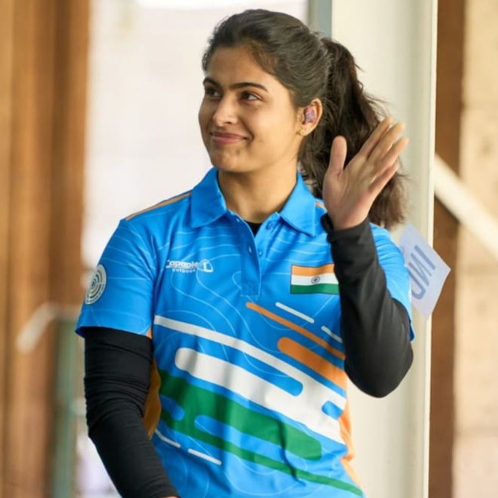 मनु भाकर ने पद्मश्री के लिए किया आवेदन:जनवरी में मिला था खेल रत्न अवॉर्ड; पेरिस ओलिंपिक में जीते थे डबल ब्रॉन्ज मेडल