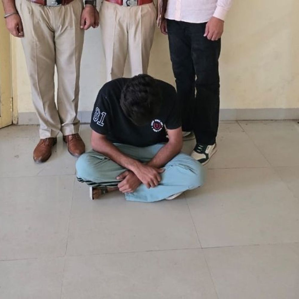 पंचकूला में बुजुर्ग से 57.90 लाख की ठगी:हैदराबाद पुलिस बनकर किया 'डिजिटल अरेस्ट', 3 दिन कैमरे के सामने रखा; तीसरा आरोपी राजस्थान से गिरफ्तार