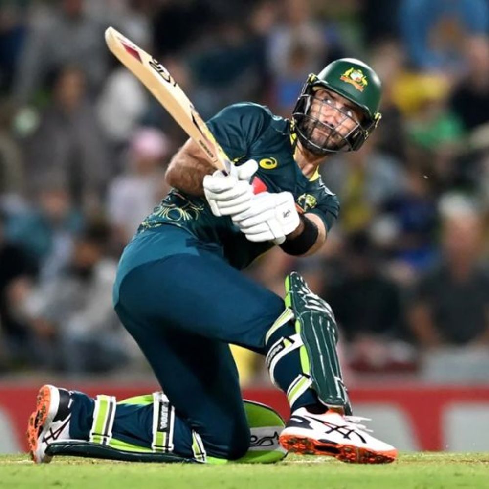 मैक्सवेल ने फिफ्टी लगाकर ऑस्ट्रेलिया को तीसरा टी-20 जिताया:साउथ अफ्रीका को 2-1 से सीरीज हराई, नाथन एलिस को 3 विकेट