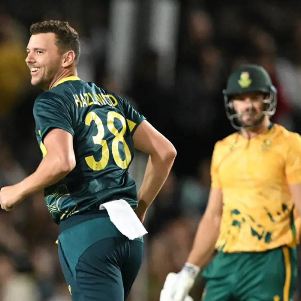 AUS vs SA तीसरा T20I- ब्रेविस फिफ्टी लगाकर कैच आउट:6 छक्के लगाए, साउथ अफ्रीका की सेंचुरी पूरी; एलिस को 2 विकेट