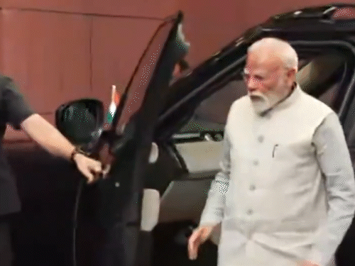 उपराष्ट्रपति चुनाव-मोदी भाजपा कार्यालय पहुंचे, NDA उम्मीदवार का ऐलान संभव:संसदीय बोर्ड की बैठक कुछ देर में; 21 अगस्त को नामांकन