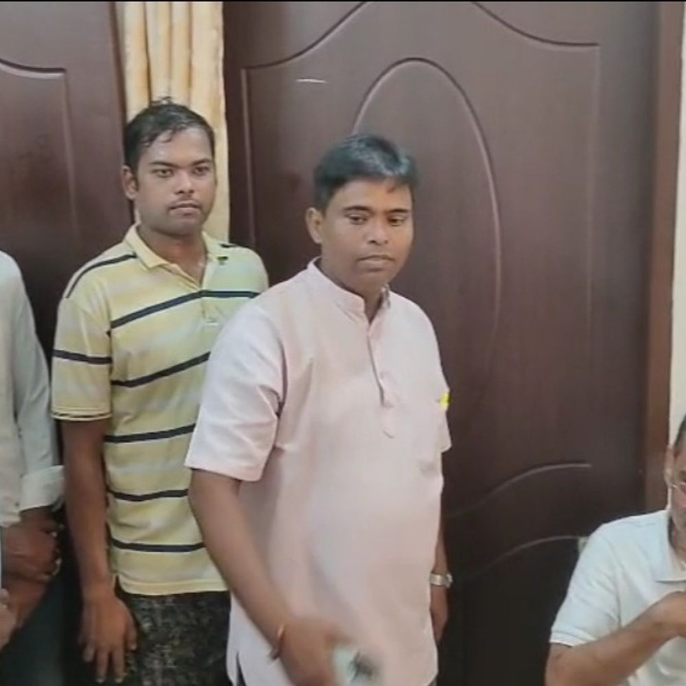 इंडिया गठबंधन ने इस बार गलत मुद्दा उठाया-उपेंद्र कुशवाहा:राष्ट्रीय लोक मोर्चा के अध्यक्ष बोले- इंडिया गठबंधन के नेता हार को छिपाने की तैयारी कर रहे