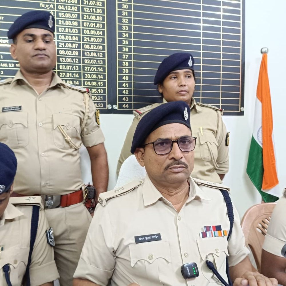 गिरफ्तार बदमाश बोला- जमीन कब्जा करने के लिए लगाए पैसे:समस्तीपुर जेल से अपराध की योजना, कहा- सफेदपोश लोग भी शामिल