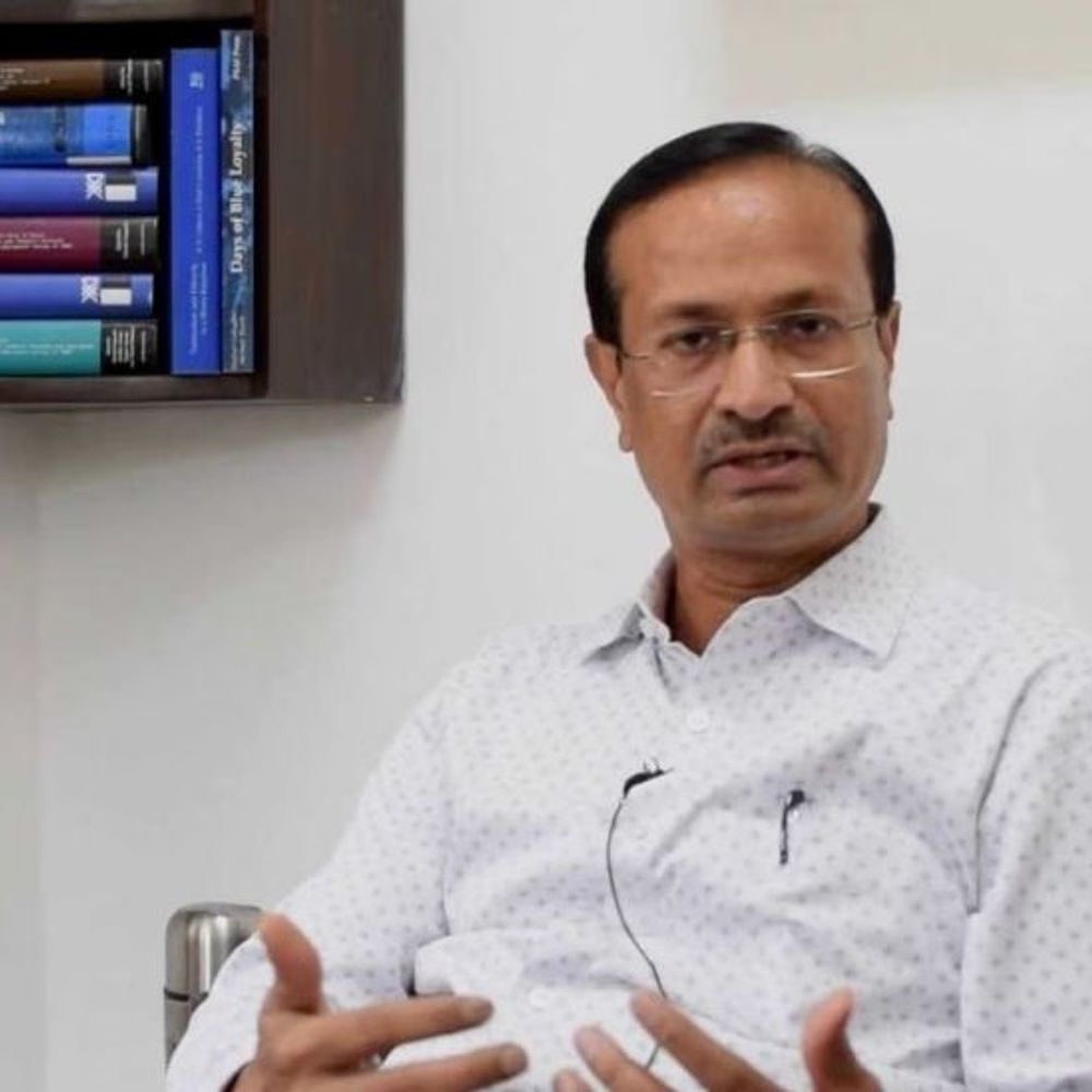 महाराष्ट्र चुनाव- वोटर्स कम होने वाला दावा गलत:CSDS डायरेक्टर ने पोस्ट डिलीट की, माफी मांगी; कांग्रेस ने इसी डेटा से EC पर आरोप लगाए