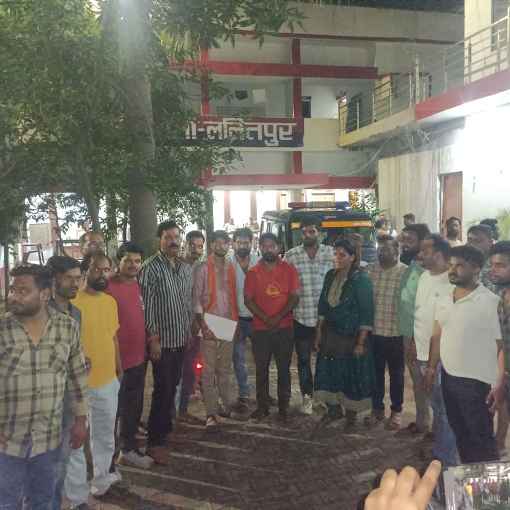 ललितपुर में गाय को चाकू मारने का मामला:दरवाजे पर बैठने से नाराज युवक ने किया हमला, आरोपी हिरासत में