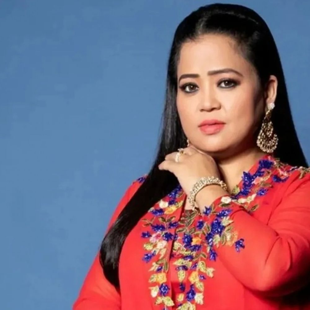 भारती को पैदा नहीं करना चाहती थीं मां:अबॉर्शन के लिए जड़ी-बूटियां खाईं, कॉमेडियन बोलीं- मैं अनचाहा बच्चा थी; पड़ोसियों के लैंडलाइन पर ऑफर हुआ था लाफ्टर चैलेंज