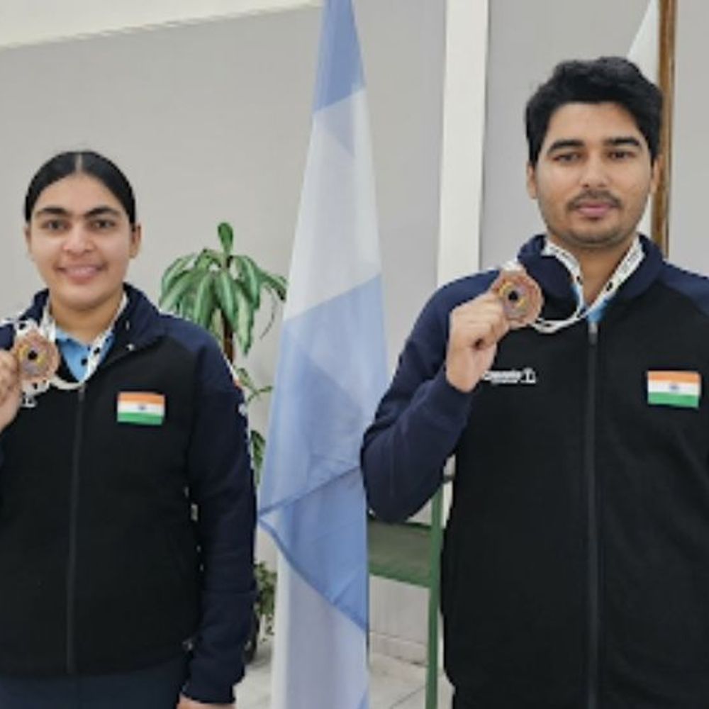 एशियाई शूटिंग चैंपियनशिप:सौरभ-सुरुचि की जोड़ी ने 10 मीटर एयर पिस्टल मिक्स्ड टीम इवेंट में जीता ब्रॉन्ज मेडल