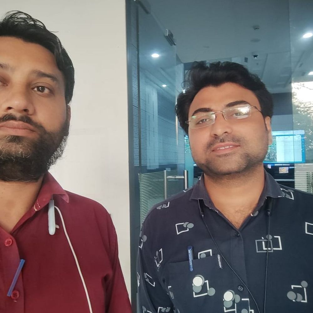 बैंककर्मी का बैग ऑटो से गिरा, एंबुलेंस चालक ने उठाया:पुलिस ने CCTV की मदद से लोकेशन ट्रेस की, बैग बरामद कर लौटाया