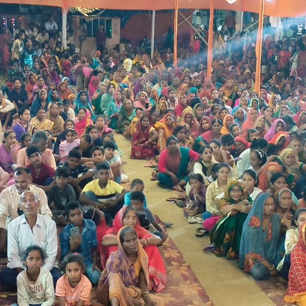 श्रीमद्भागवत कथा में नंद बाबा की कहानी:95 साल में मिला कृष्ण का सुख, माखन चोरी और चीर हरण की कथा सुनाई