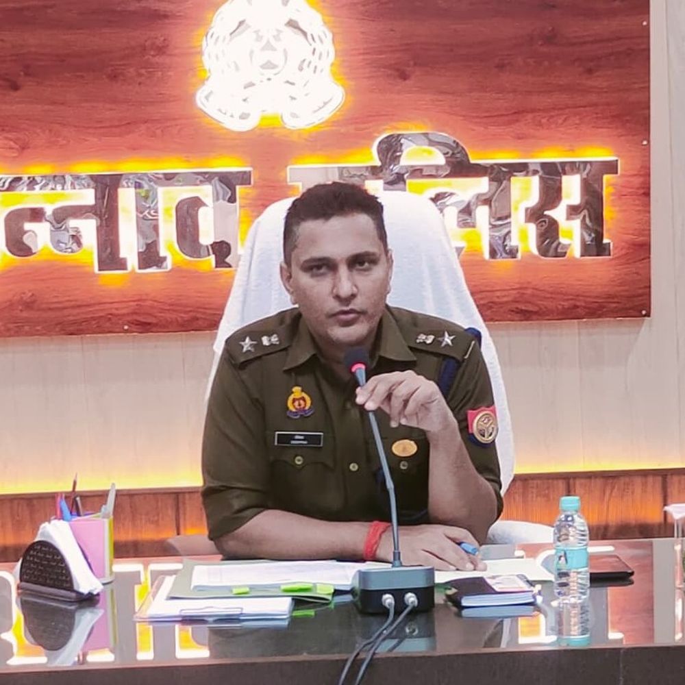 उन्नाव में 7 पुलिसकर्मियों के तबादले:चोरी रोकने में नाकाम इंस्पेक्टर निलंबित, सिपाही लाइन हाजिर
