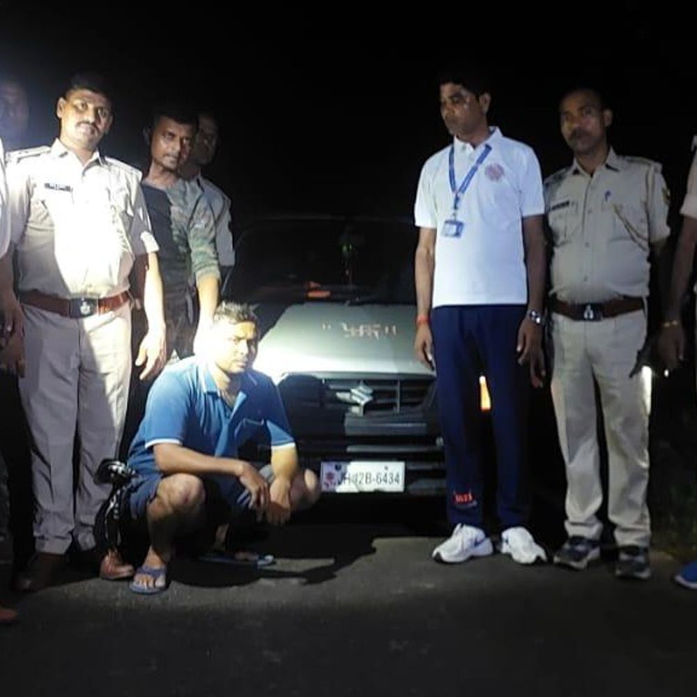 अरवल में अवैध शराब के खिलाफ कार्रवाई:आल्टो कार से 98 लीटर शराब जब्त, चालक गिरफ्तार
