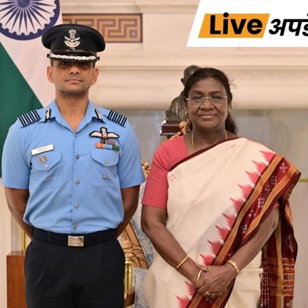 भास्कर अपडेट्स:राष्ट्रपति द्रौपदी मुर्मू से मिले शुभांशु शुक्ला, अपने अनुभव साझा किए; प्रेसिडेंट ने गगनयान मिशन के लिए शुभकामनाएं दी